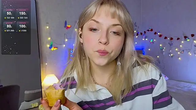 lavenderluxe online show from March 11, 2025, 1:23 pm