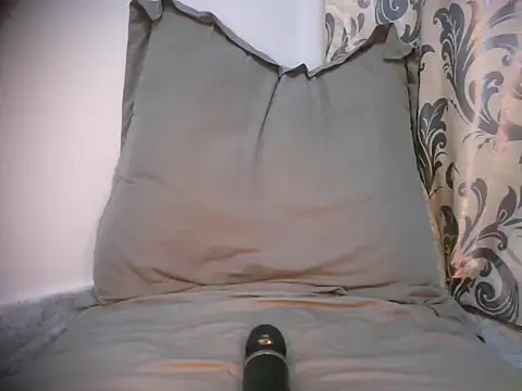 TheSweetBerry online show from March 4, 2026, 8:49 pm