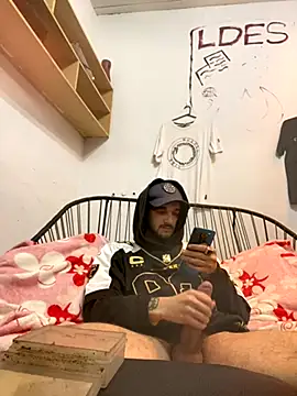 Tomito14 online show from September 22, 2025, 1:06 pm