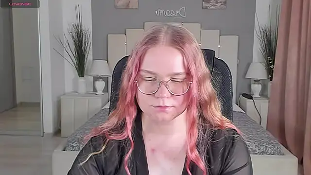 marydoji online show from January 16, 2025, 6:37 pm