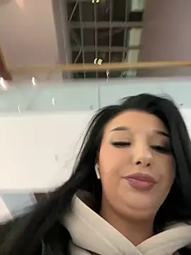 Tisha Busty online show from February 27, 2025, 5:05 pm