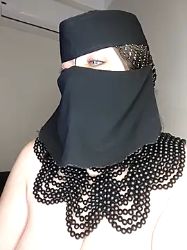 Snapshot of -Arab_milf- chatting on January 11, 2025, 2:04 pm -Arab milf- online show from January 11, 2025, 2:04 pm