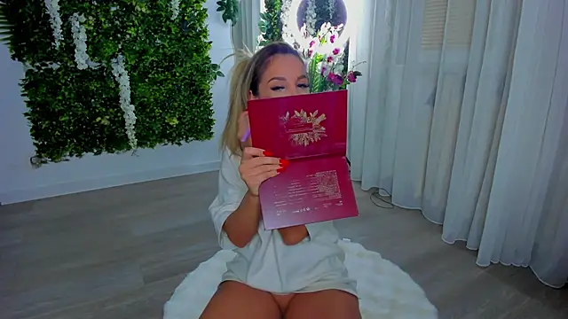 VivienCarter online show from January 10, 2026, 2:29 am