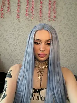 madelinexx online show from February 27, 2026, 8:25 am