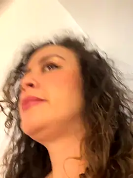 Elizabeth Dupont online show from September 29, 2025, 11:49 am