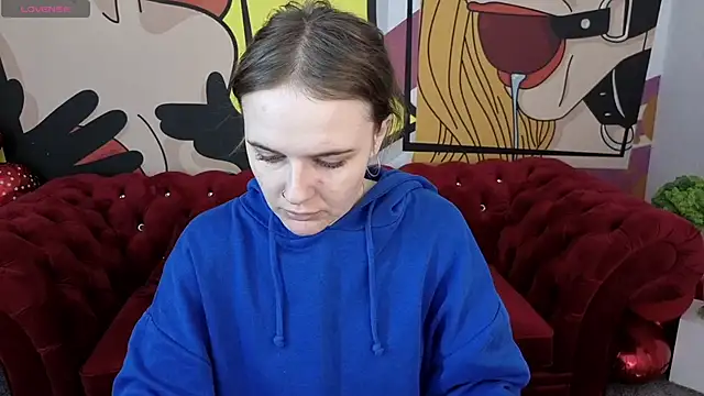 MaribelRiverr  online show from March 17, 2026, 6:16 am