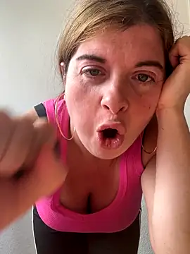 Lombada online show from October 4, 2025, 2:07 pm