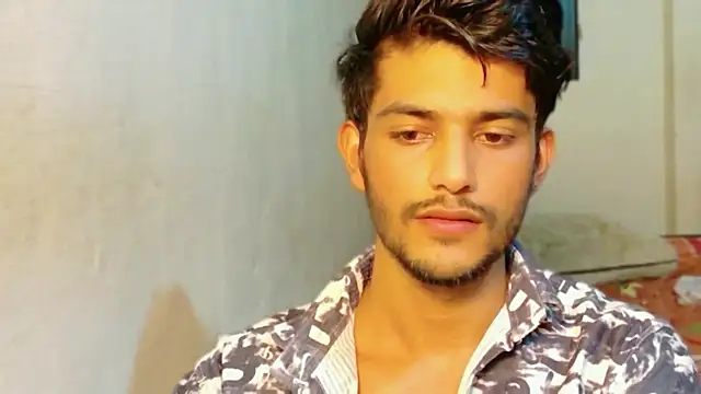 kingkartik7 online show from May 31, 2026, 4:57 pm