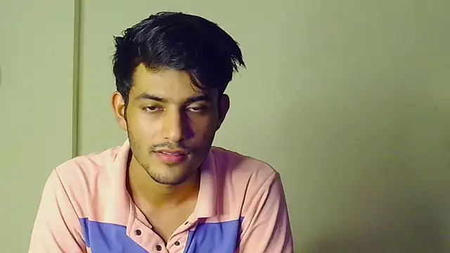 kingkartik7 online show from March 22, 2025, 8:04 pm