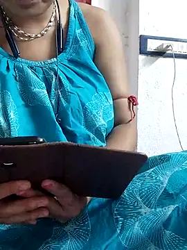 miss-Riy online show from June 20, 2026, 5:07 pm