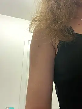 EvaRush online show from December 12, 2024, 9:26 pm