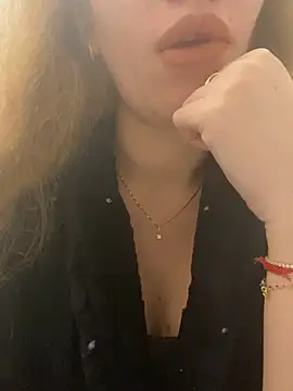 EvaRush online show from December 7, 2024, 10:34 pm