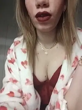 EvaRush online show from February 23, 2026, 6:52 pm