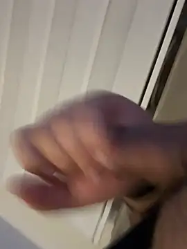 derFickerali online show from December 12, 2024, 9:26 pm