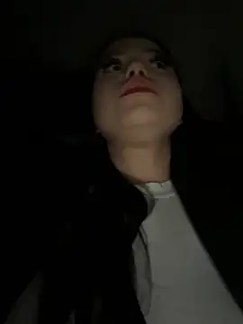 Chloe  Moon online show from January 31, 2025, 7:18 pm