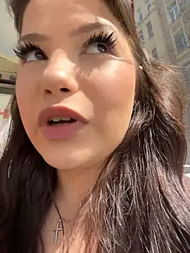 Chloe  Moon online show from July 3, 2026, 9:05 am