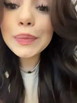 Chloe  Moon online show from November 30, 2025, 3:13 pm