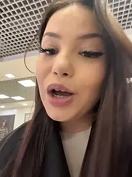 Chloe  Moon online show from March 27, 2026, 2:40 pm