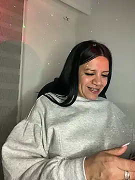 Milff parkerrr online show from March 22, 2025, 1:43 am