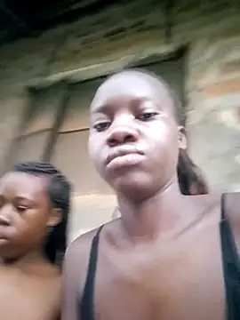 Black juicy24 online show from February 3, 2026, 4:43 am