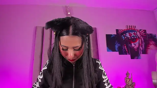 Snapshot of Isabella_Flowers chatting on April 23, 2026, 4:19 am Isabella Flowers online show from April 23, 2026, 4:19 am