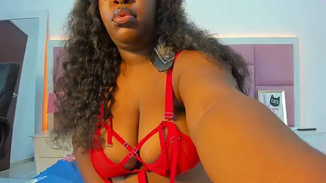 Snapshot of nanami_2 chatting on January 17, 2025, 9:28 pm nanami 2 online show from January 17, 2025, 9:28 pm