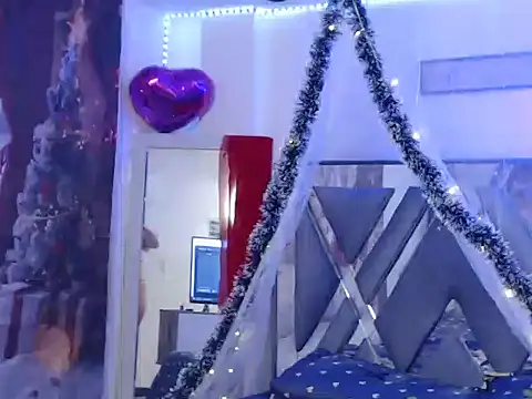 Steisyromero7 online show from November 26, 2025, 1:33 pm