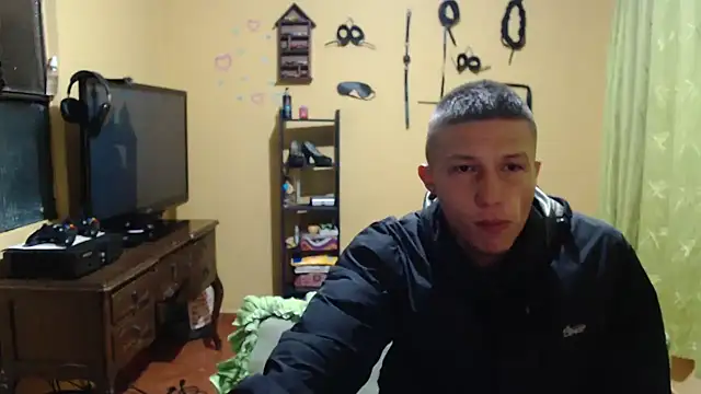 Snapshot of smith_lechosoxxx chatting on September 17, 2025, 8:27 am smith lechosoxxx online show from September 17, 2025, 8:27 am