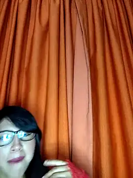 Giviper1 online show from November 9, 2025, 1:42 am