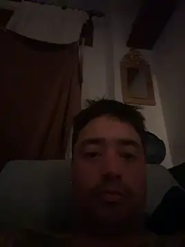 camisexxxtodo online show from March 27, 2026, 4:10 am