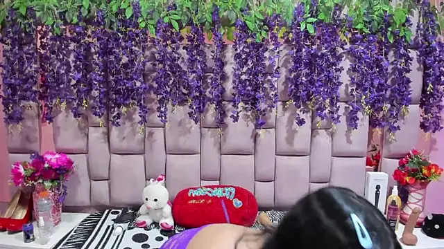 slut anal  online show from March 7, 2025, 3:51 am