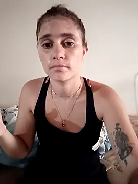 Scarlett-Leh online show from March 6, 2025, 4:17 pm