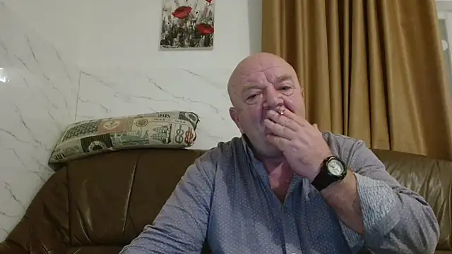 fullballs6 online show from December 22, 2025, 2:55 am