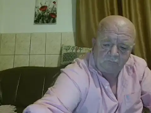 fullballs6 online show from February 19, 2025, 2:44 am