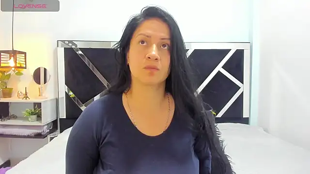 Ambber moon online show from October 6, 2025, 10:21 pm