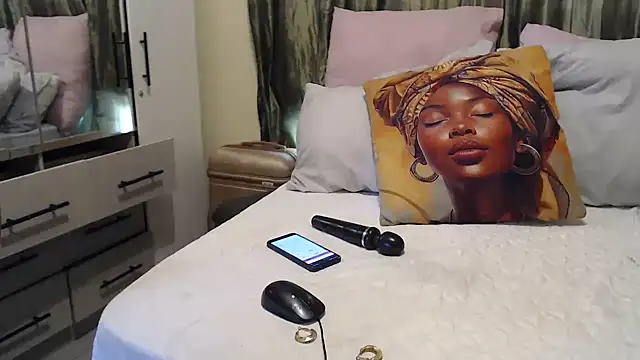 Foxybrownxx1 online show from October 5, 2025, 6:48 am