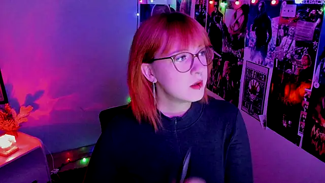 Rudy 02 online show from September 21, 2025, 8:14 pm