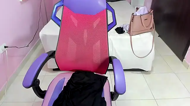 mommy whore slut online show from March 12, 2025, 11:43 am