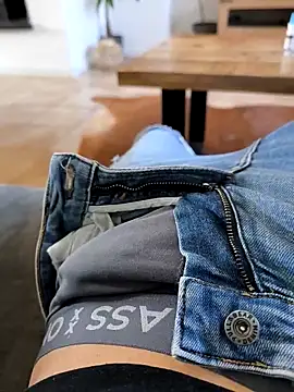 Kevoon991 online show from March 4, 2025, 11:19 am