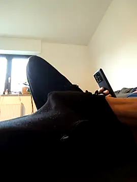 Kevoon991 online show from December 8, 2024, 9:24 am