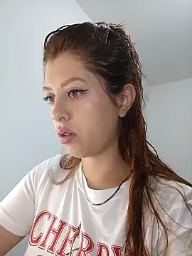 nix white online show from February 21, 2025, 12:38 am