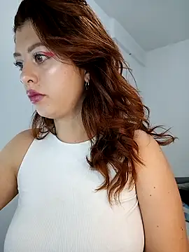 nix white online show from March 9, 2025, 7:59 pm