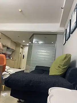 zqq5522 online show from December 18, 2025, 10:30 am