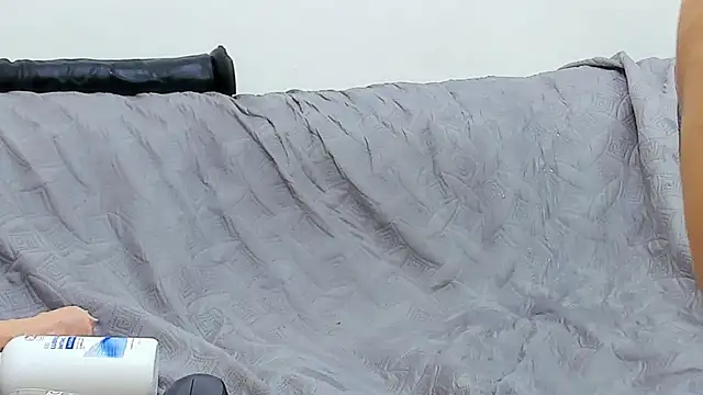 kira mz online show from March 14, 2025, 6:07 pm