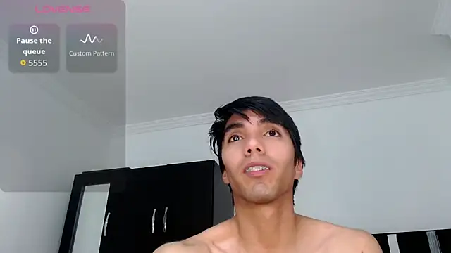 Marcosdfreitas online show from September 18, 2025, 12:35 am