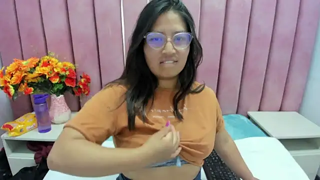 Snapshot of Miaa_Smiith_ chatting on September 27, 2025, 3:12 am Miaa Smiith online show from September 27, 2025, 3:12 am