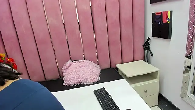 Snapshot of Miaa_Smiith_ chatting on October 10, 2025, 3:29 am Miaa Smiith online show from October 10, 2025, 3:29 am