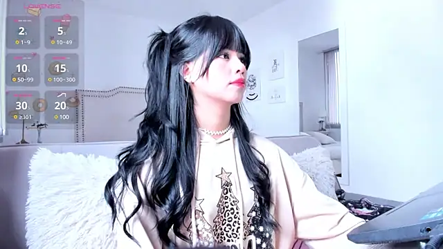 HannaKim online show from January 29, 2025, 2:53 pm