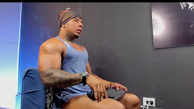 bradley smith online show from November 13, 2025, 10:35 pm