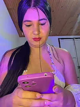 Pariis08 online show from March 17, 2026, 12:52 pm